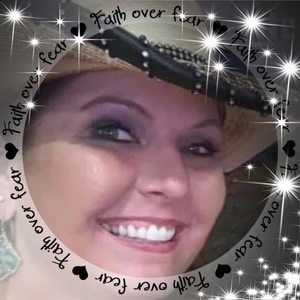 Meet your Posher, Regina jo